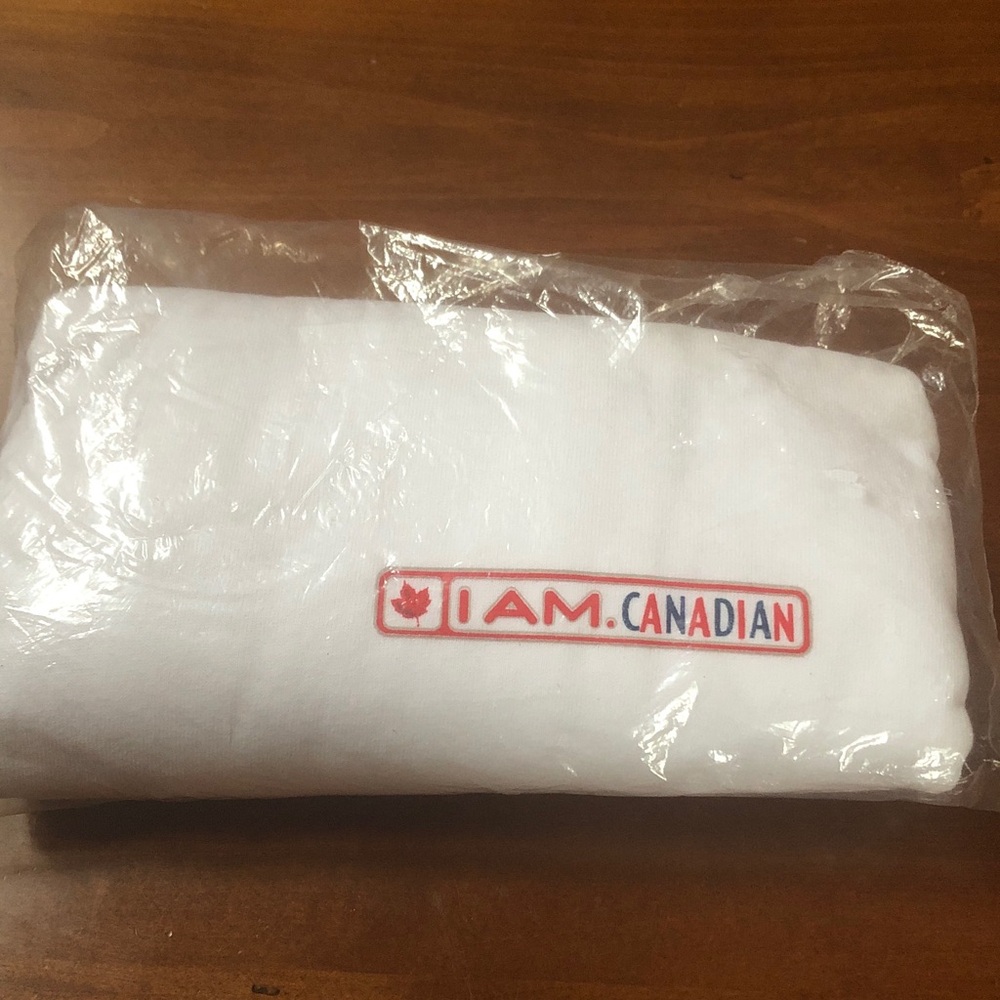 Gildan Heavy Cotton White T-Shirt with I am Canadian on front